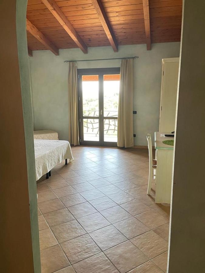 הוילה אולביה Agriturismo San Giovanni מראה חיצוני תמונה